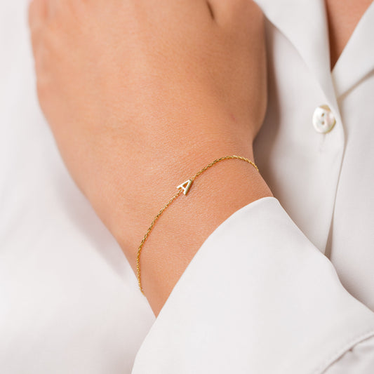 Personalized Letter Bracelet | Gift For Her | Gift For Mom Bridesmaid Gifts | Graduation Gifts | Wedding Party Gifts