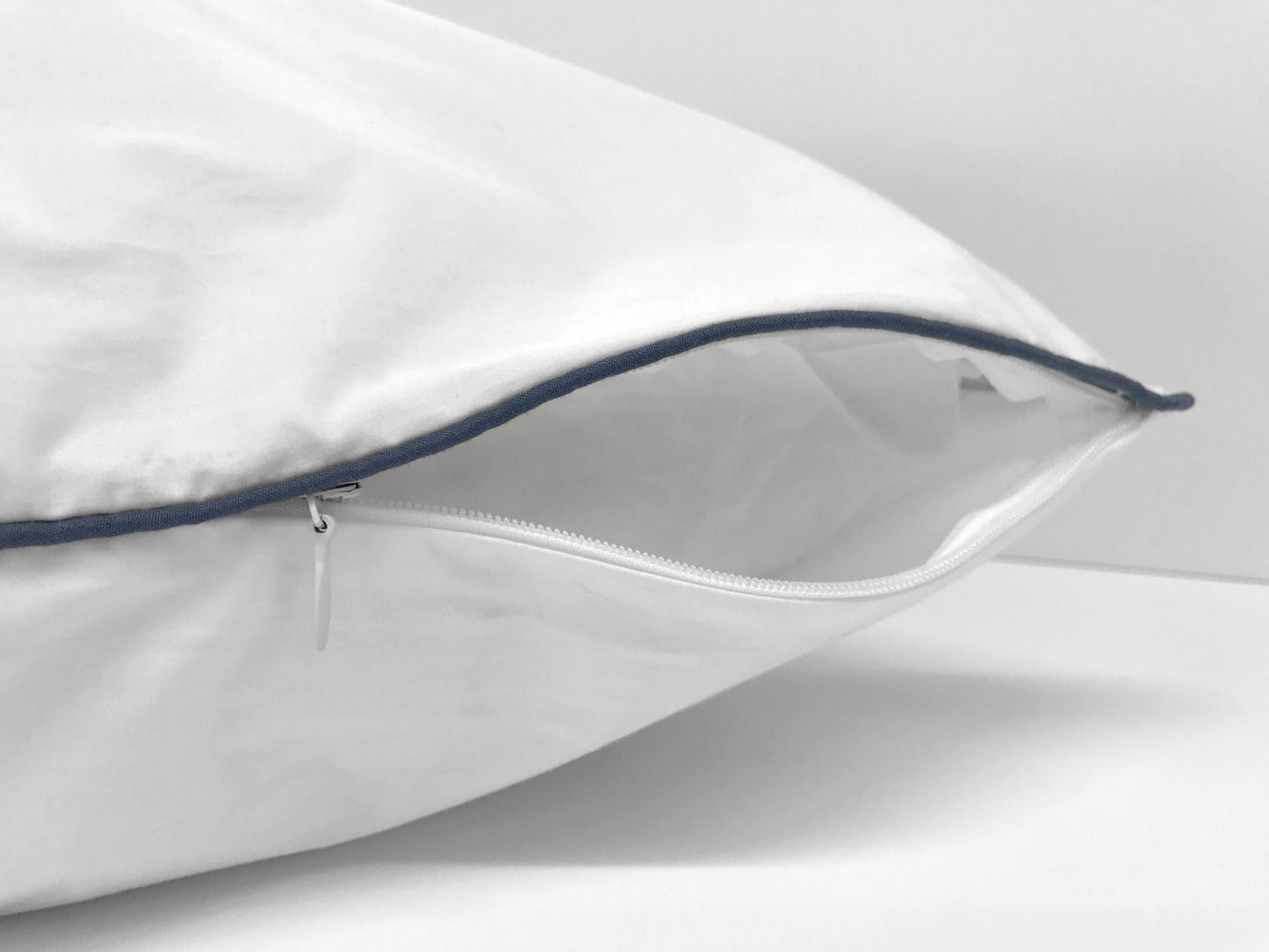 Down Alternative Pillow