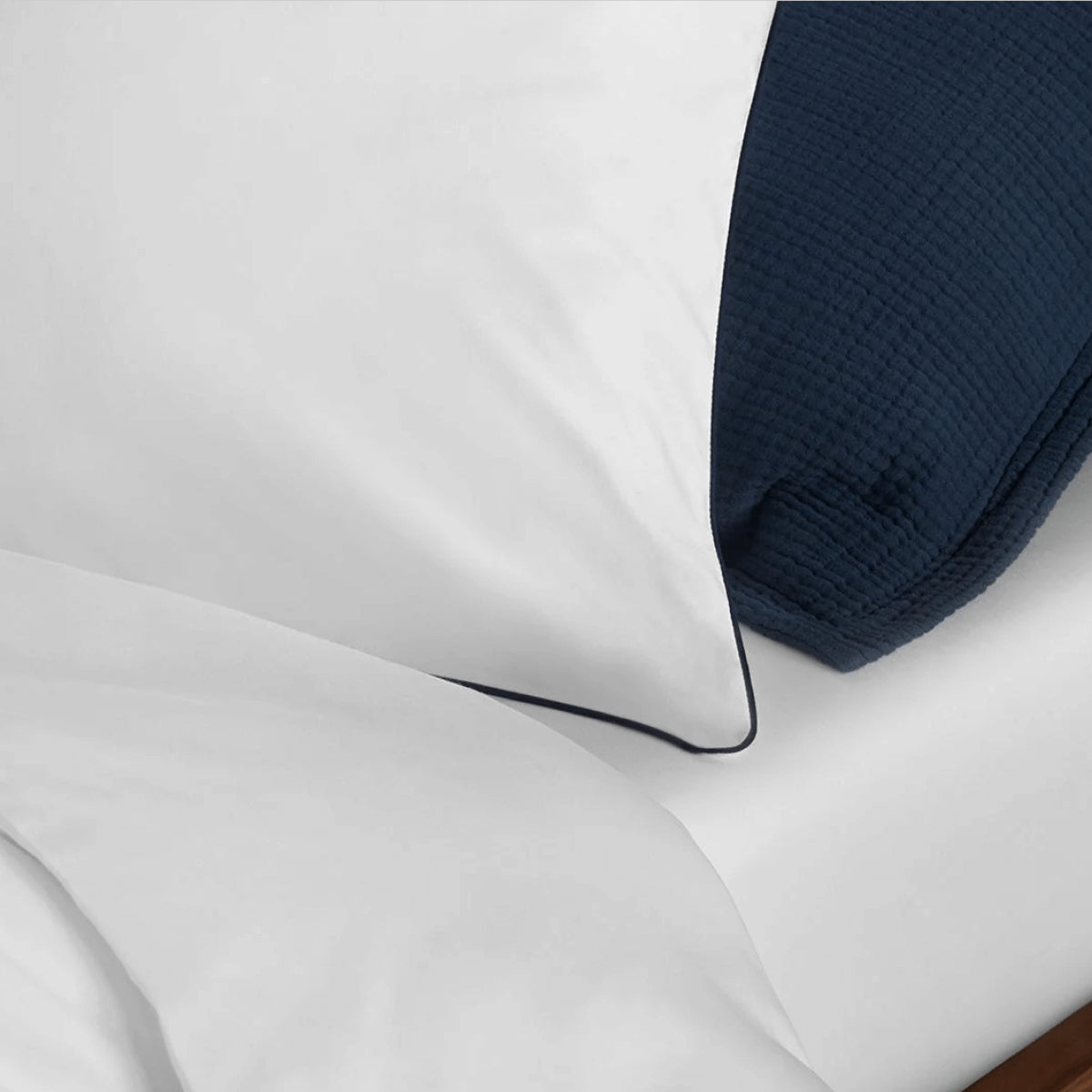 Turin Piped Edge Duvet Cover & Shams Set