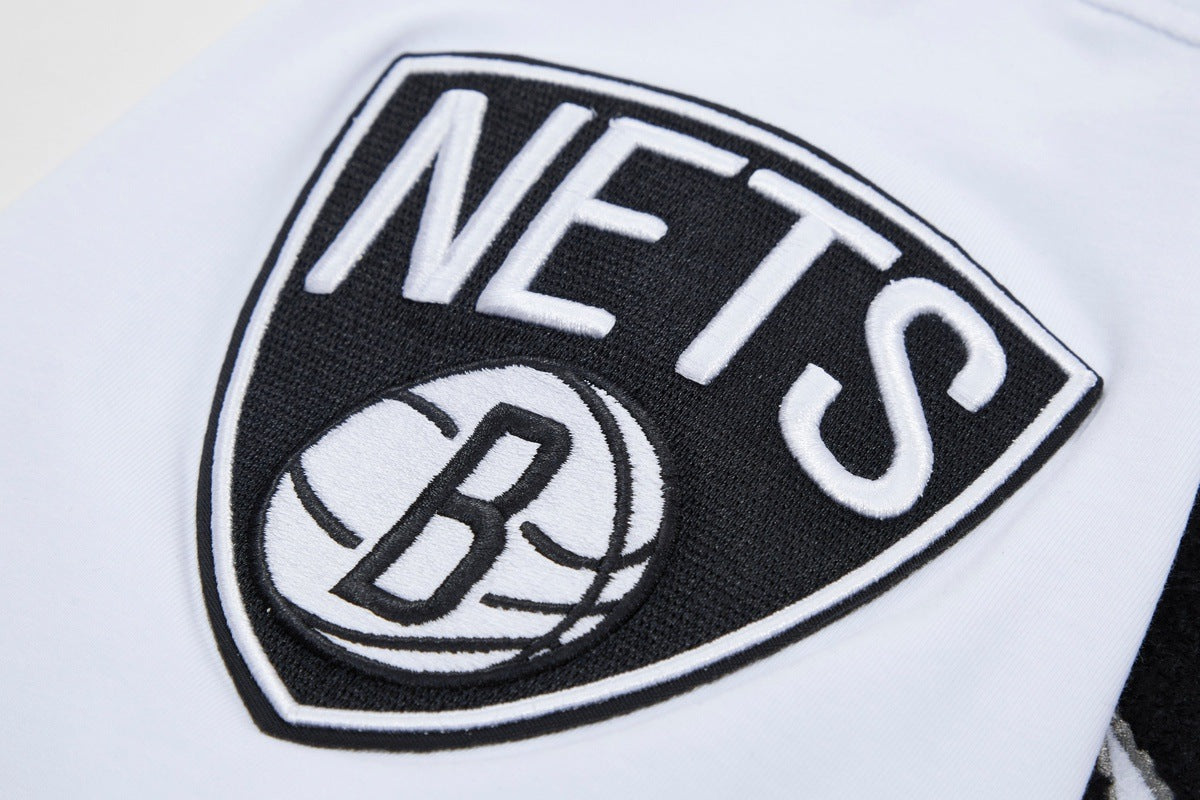 NBA BROOKLYN NETS CLASSIC CHENILLE MEN'S TEE (WHITE)