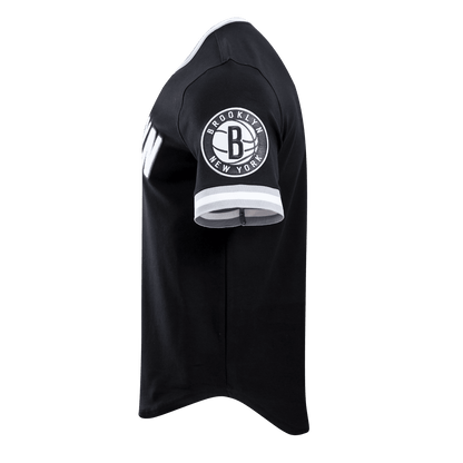 NBA BROOKLYN NETS CLASSIC CHENILLE MEN'S TEE (BLACK)