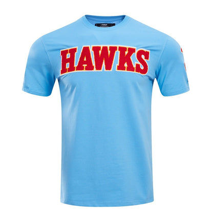 NBA ATLANTA HAWKS CLASSIC CHENILLE MEN'S TEE (UNIVERSITY BLUE)