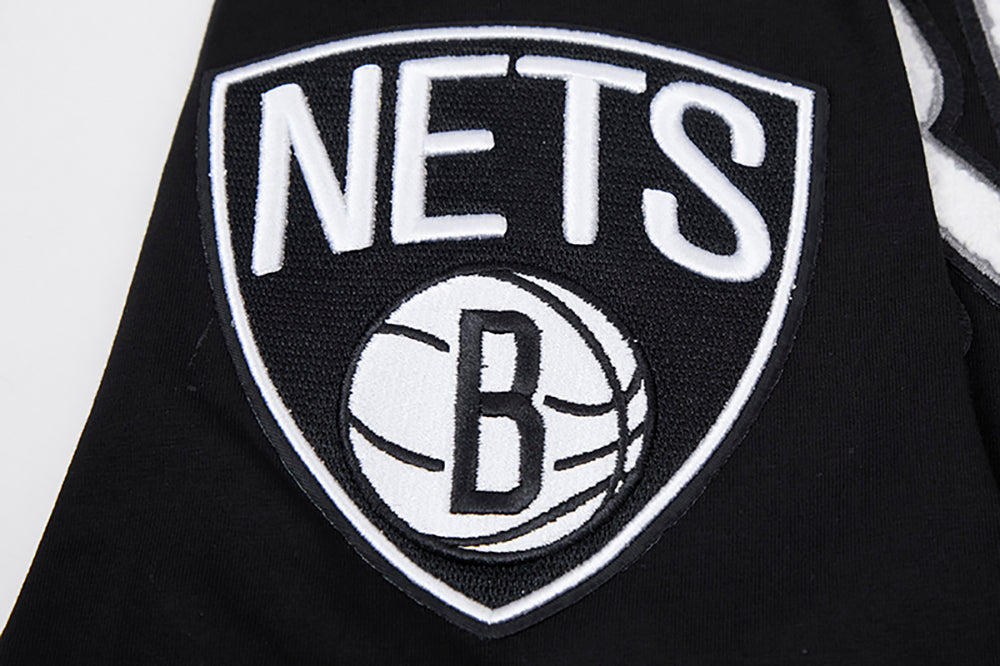 NBA BROOKLYN NETS CLASSIC CHENILLE MEN'S TEE (BLACK)