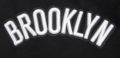 NBA BROOKLYN NETS MASHUP MEN'S TEE (BLACK)