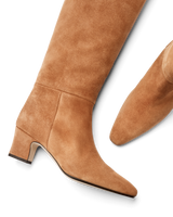 Belen: Toffee Suede