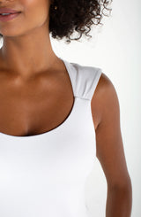 SLEEVELESS BUILT-IN BRA KNIT TOP