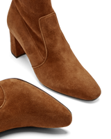 Paz 70 Stretch: Rye Suede