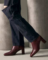 Paz 70: Burgundy Calf