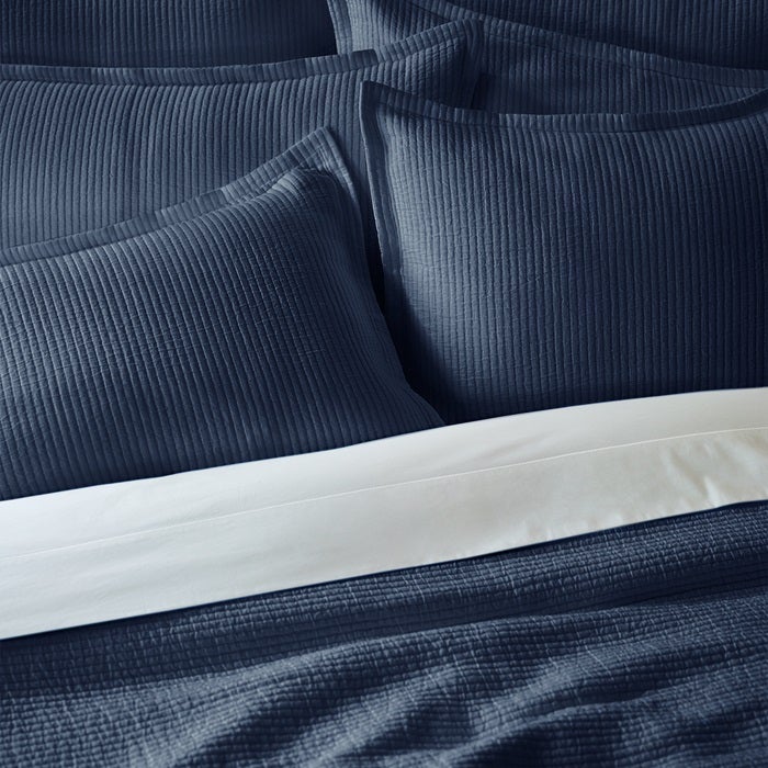 Textured Cotton Coverlet & Shams Set