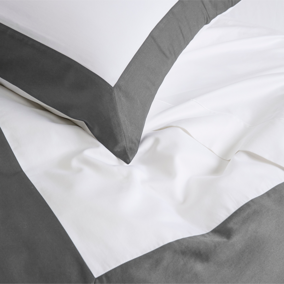 Reversible Color Block Sateen Shams Pair