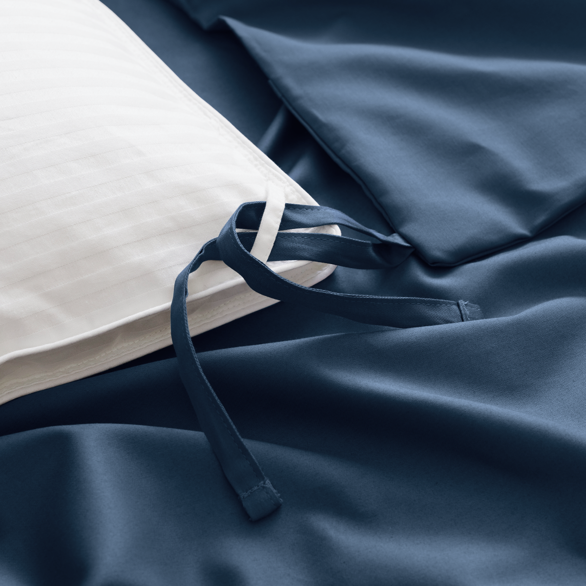 Sateen Duvet Cover & Shams Set