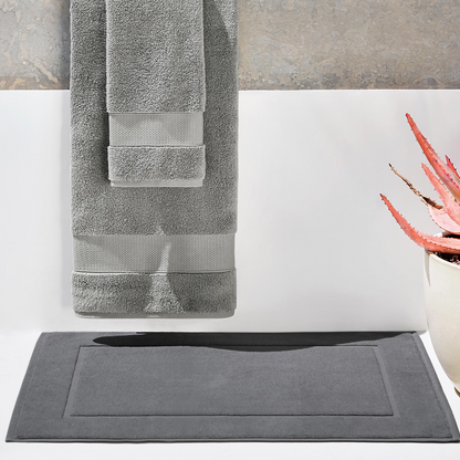 Signature Tub Mat
