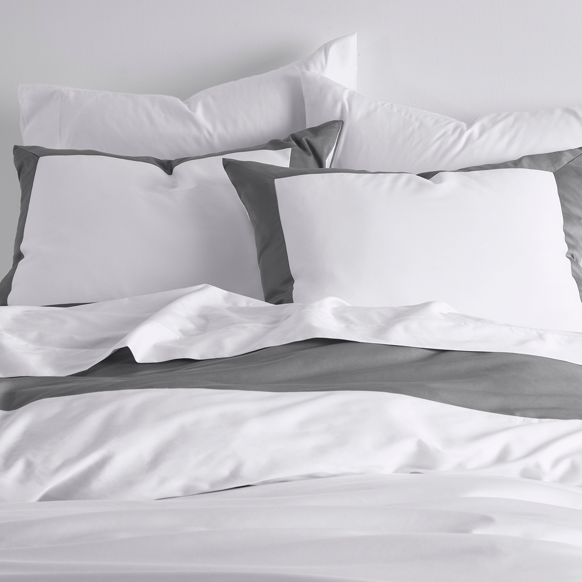 Reversible Color Block Sateen Duvet Cover