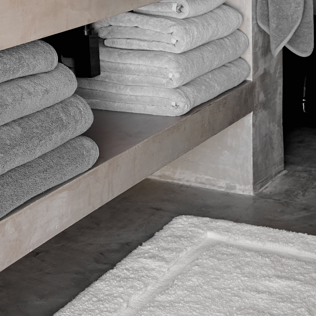 Plush Memory Foam Bath Rug