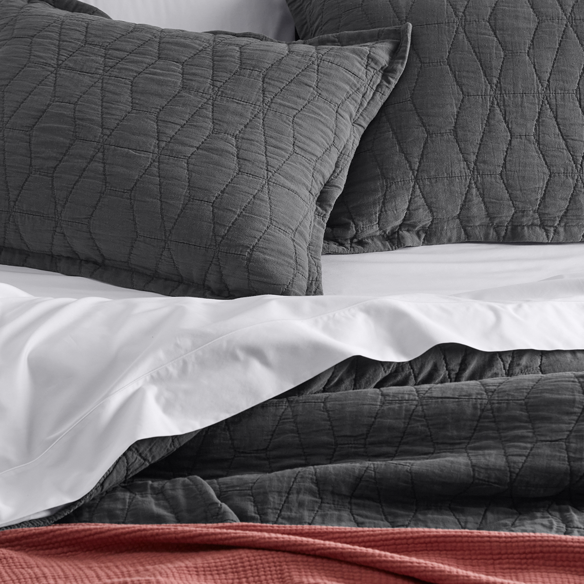 Mosaic Cotton Quilt & Shams Set